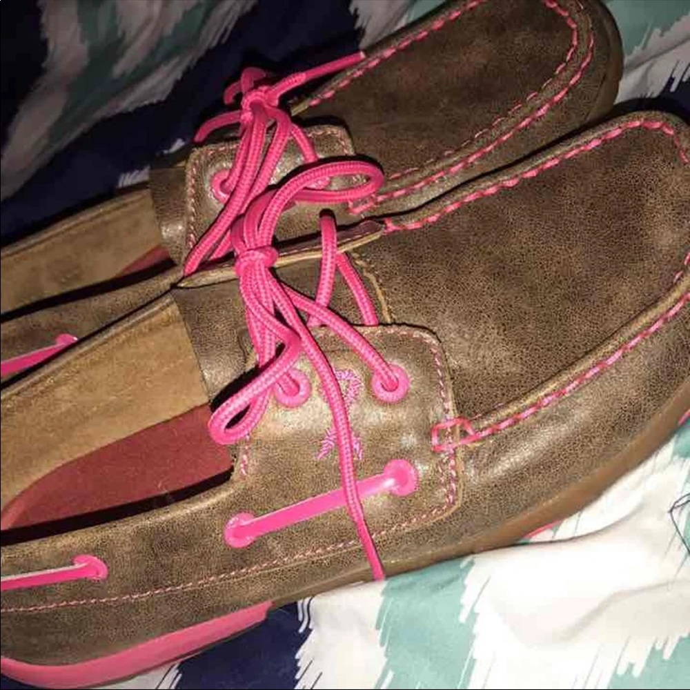 Twisted X breast cancer awareness loafers